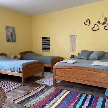 Bed & Breakfast Les Copains à Bord 2*