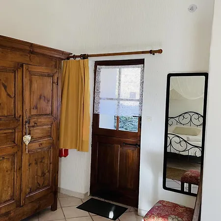 Les Copains A Bord Frühstückspension Saint-Julien-d'Arpaon