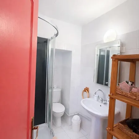 Les Copains A Bord - D'hotes Et Roulottes Panzió 2*