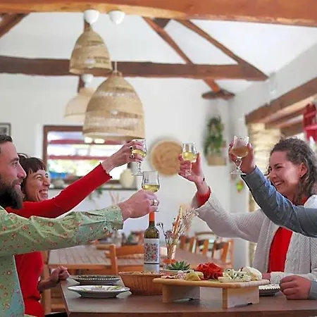 Les Copains A Bord - D'hotes Et Roulottes Saint-Julien-d'Arpaon